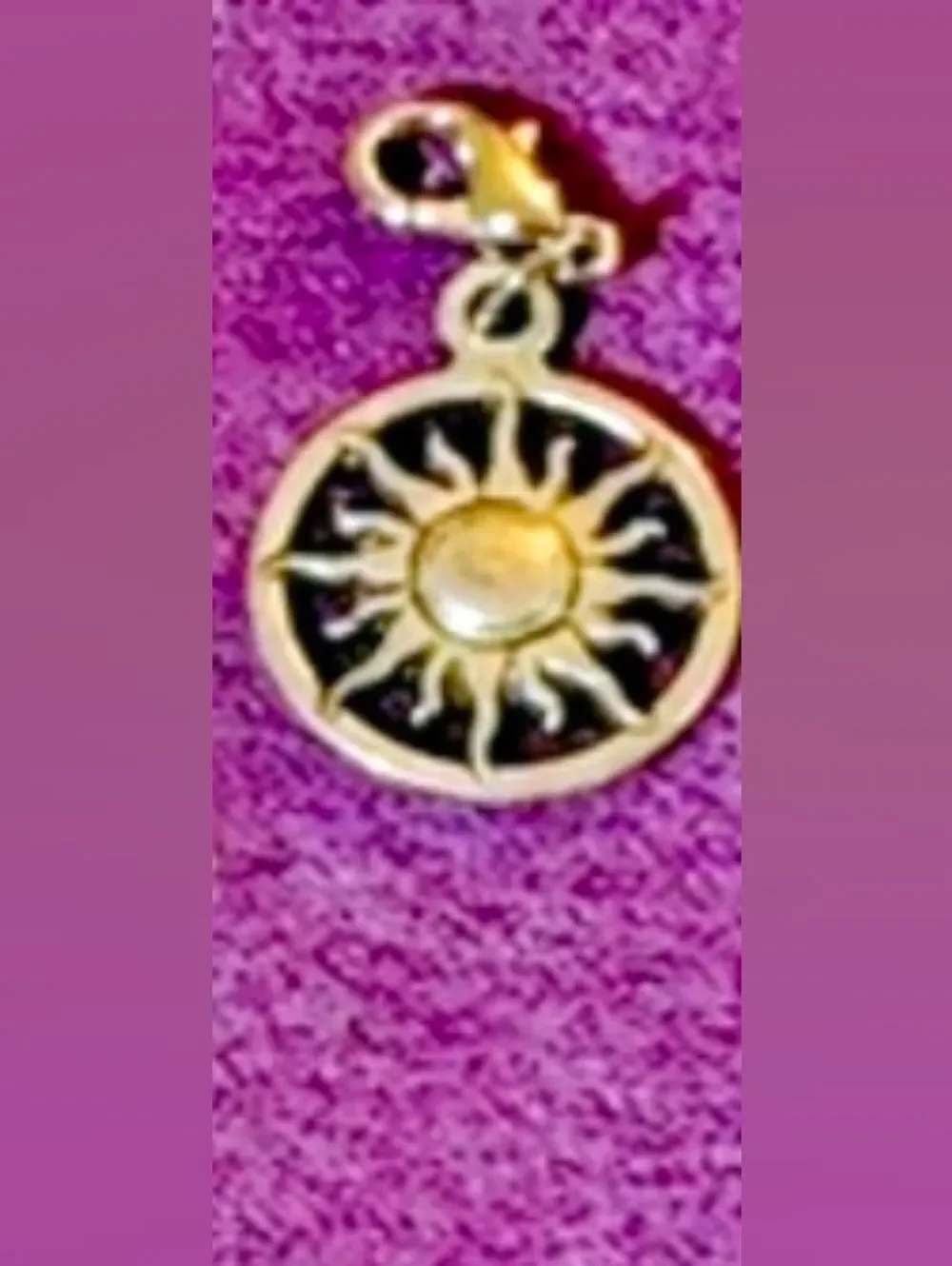 Sunburst Dangle For Floating Lockets